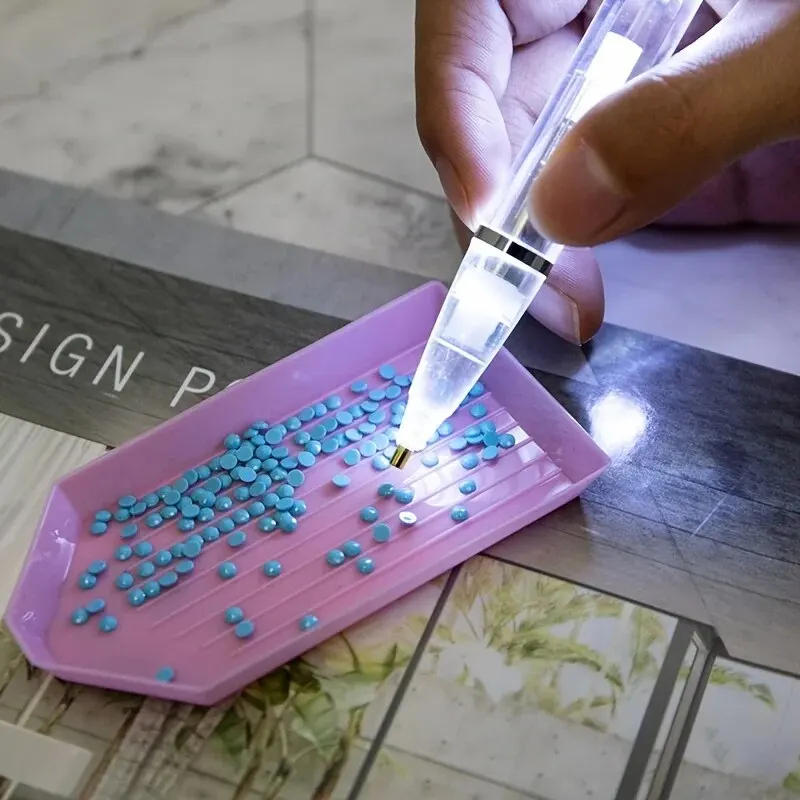 Pena Lukis Berlian LED 1 Buah  - Embroidery Embellishments ulasan dan harga